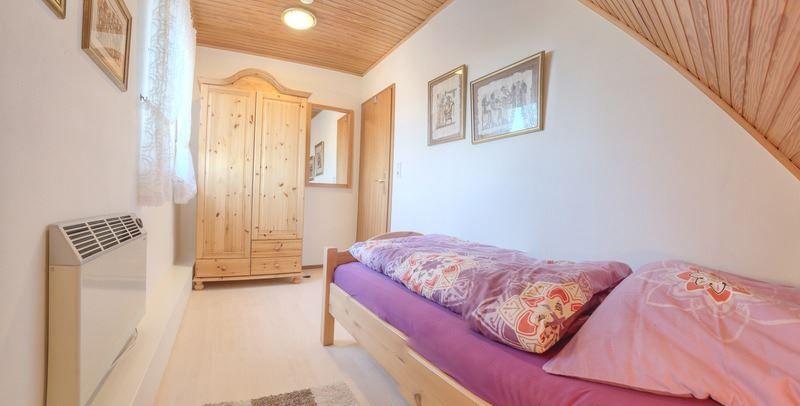 Schlafzimmer 3 mit Einzelbett...