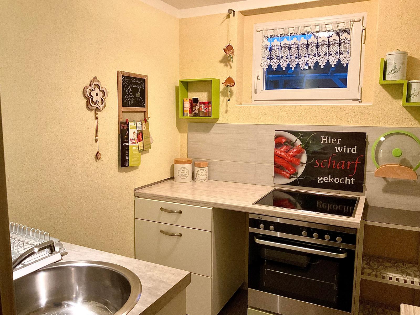 Eine Küche, mit allem was man braucht