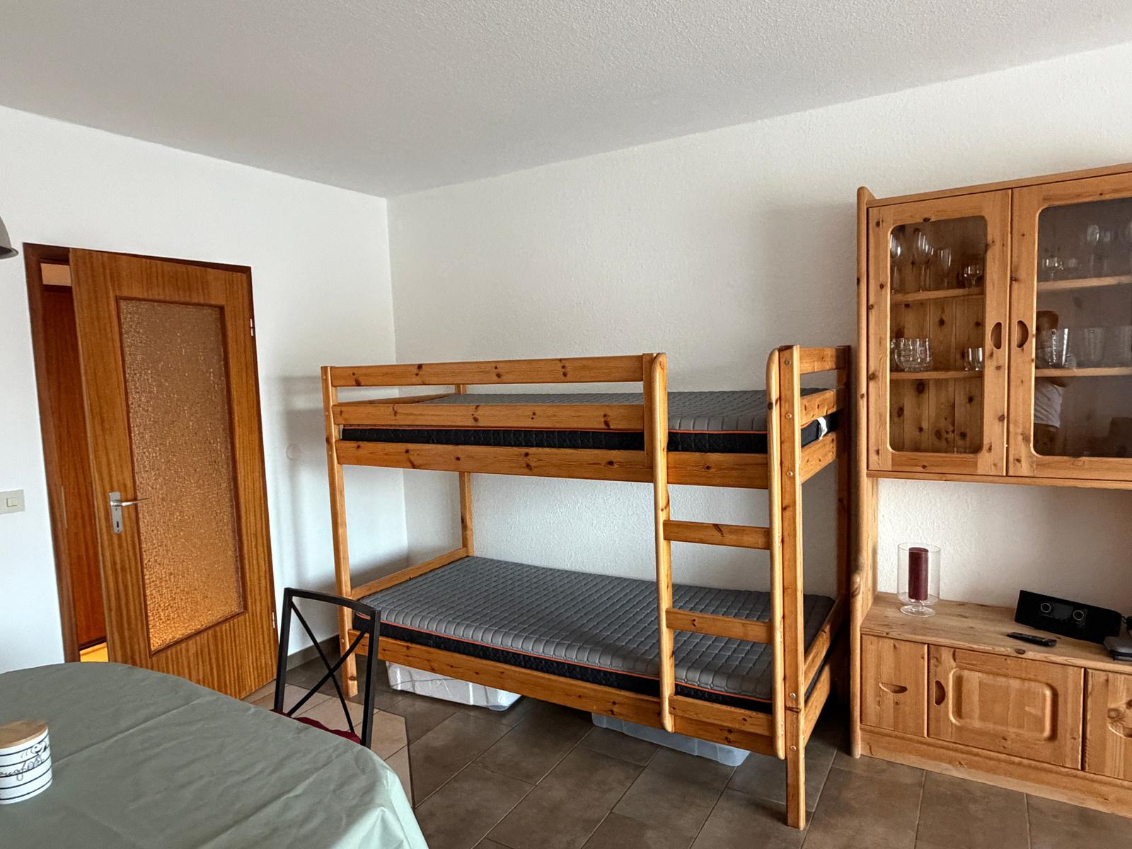 Wohnbereich mit Etagenbett