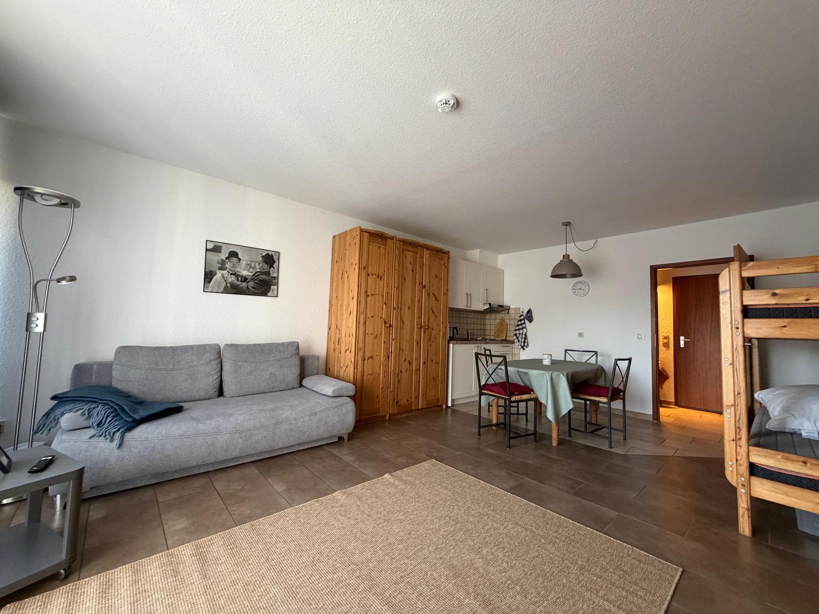 Zimmernsicht, Wohn- und Essbereich