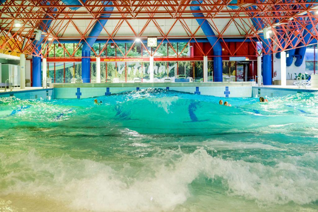 Badespaß im nur 300 m entfernten Freizeit- und Erlebnisbad "Vitamar"