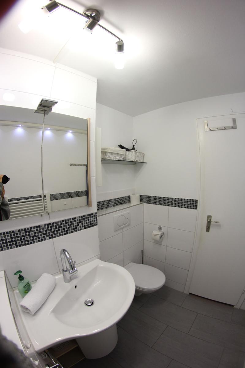 modernes Duschbad
