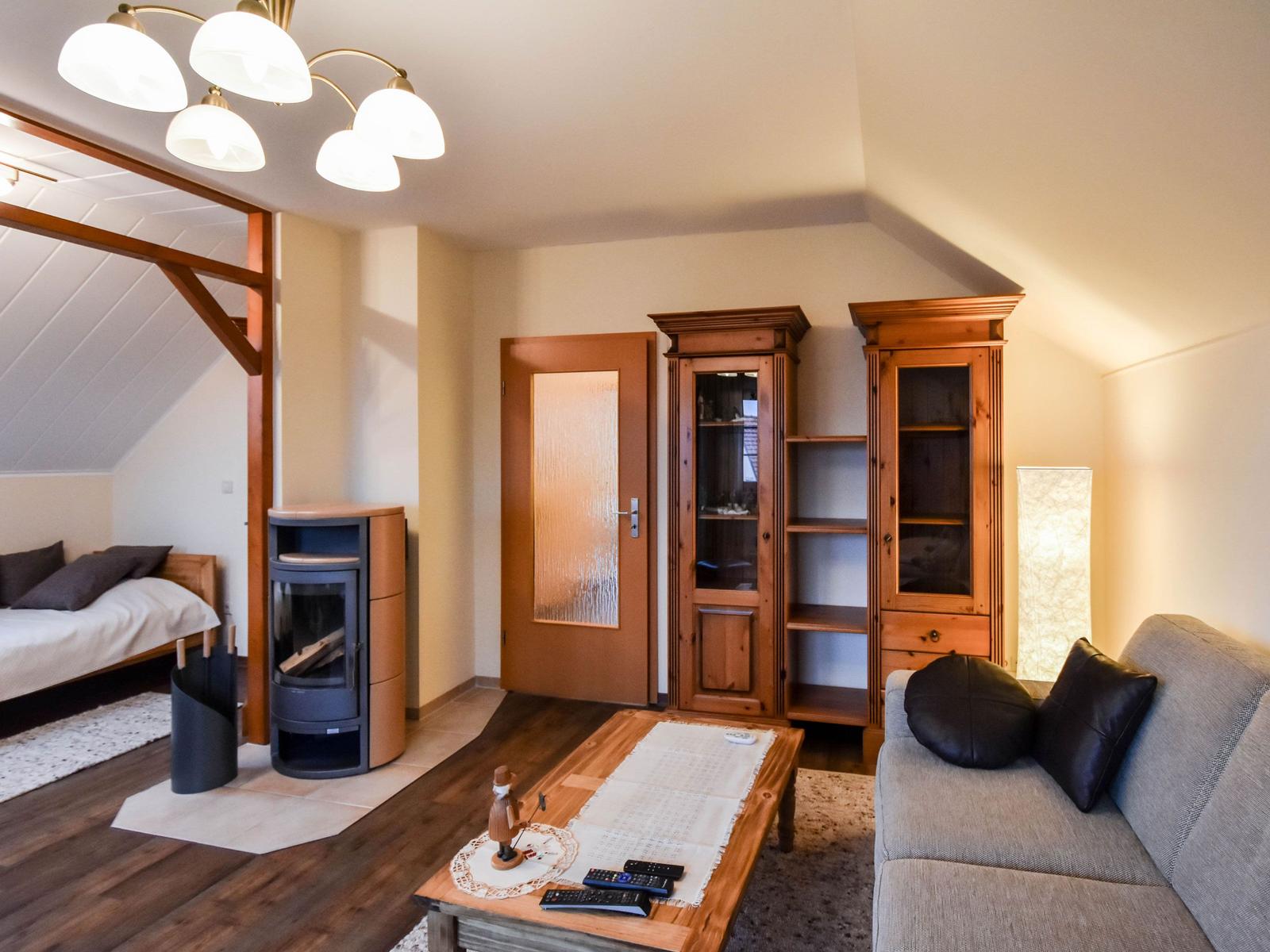 Wohnbereich oben mit Kamin