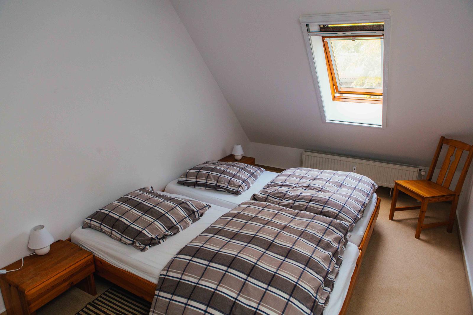 2.OG mit Babybett