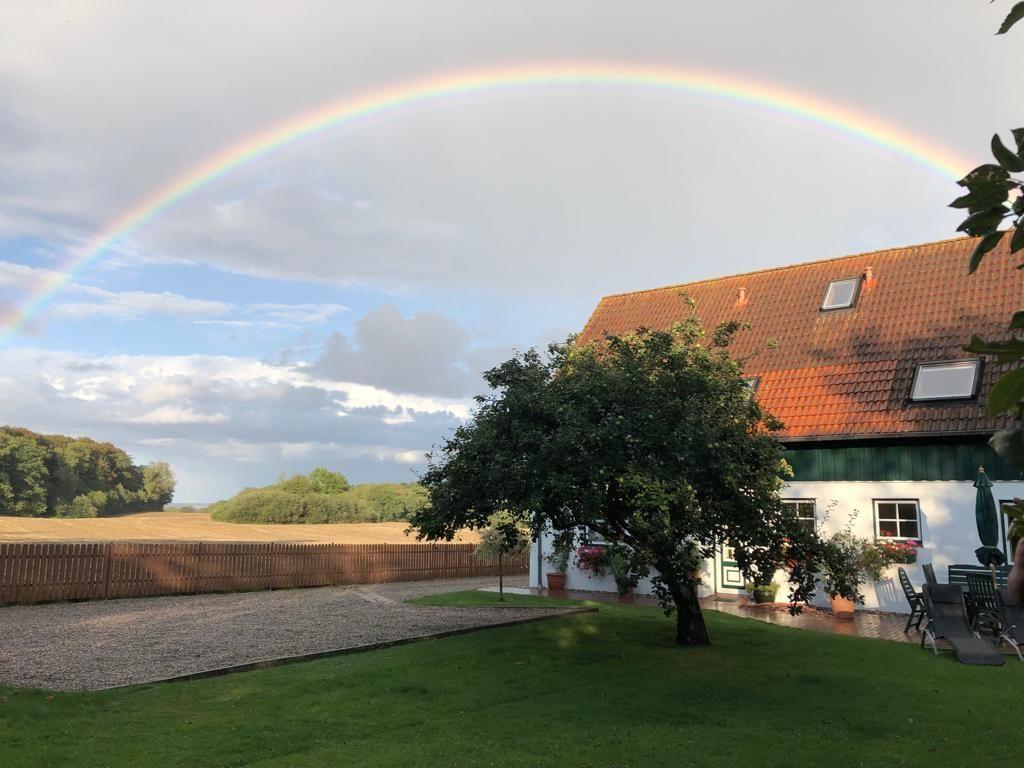 Ein Regenbogen über Meischenstorf