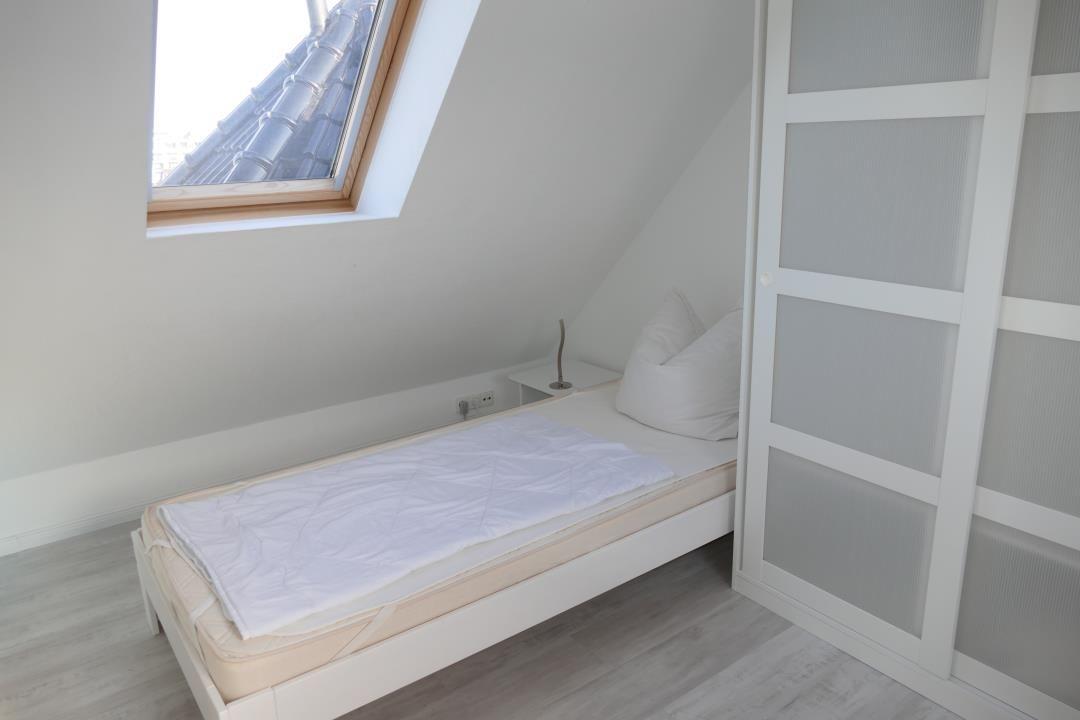 Schalfzimmer rechts obere Ebene