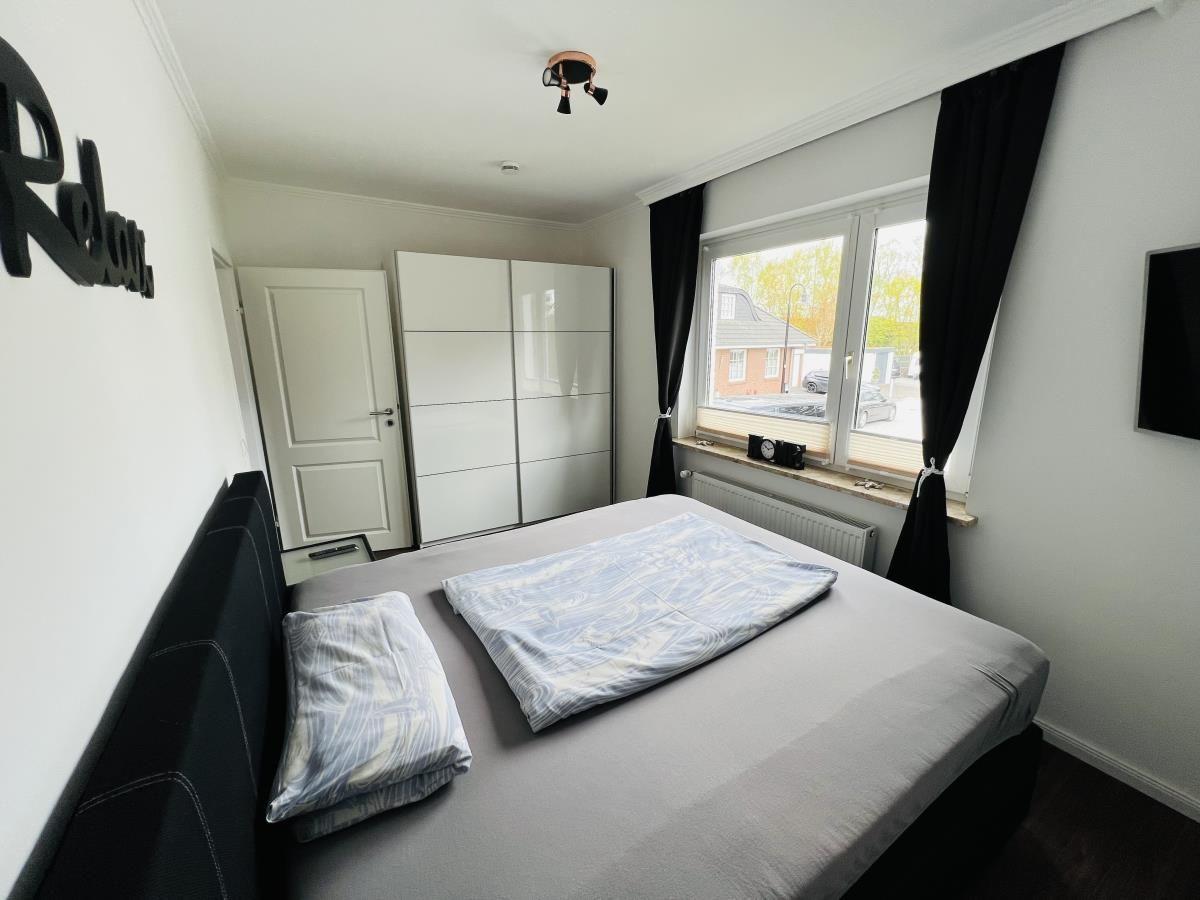 Schlafzimmer mit TV