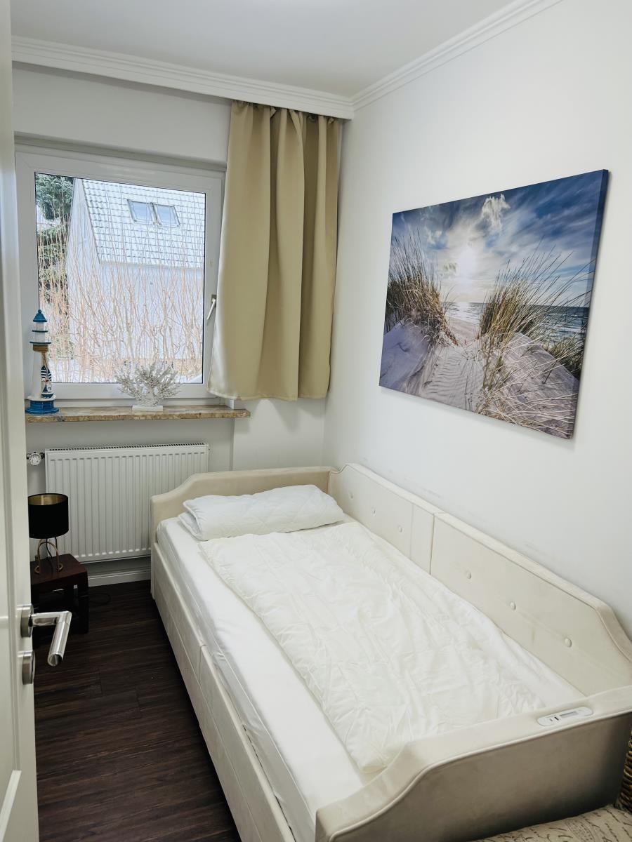 2. Schlafzimmer