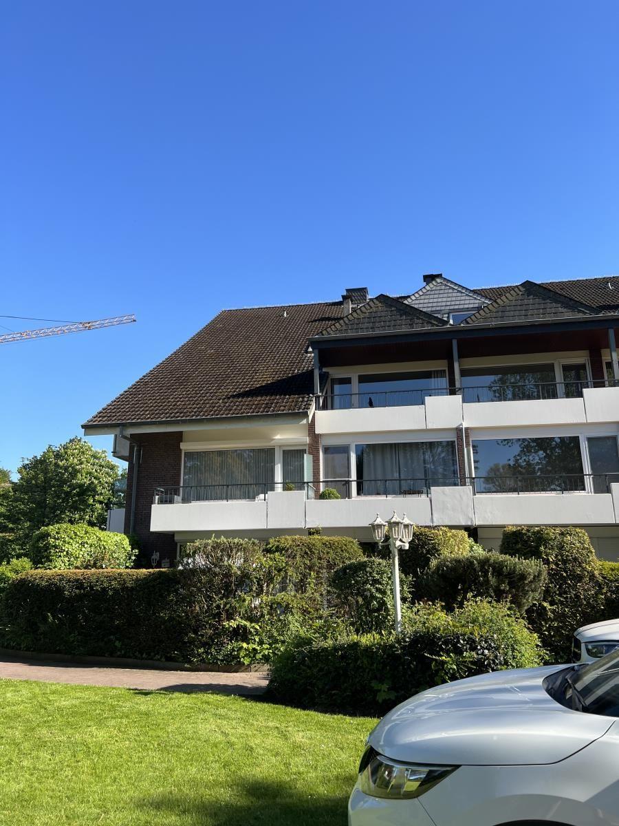 Hausansicht vom Parkplatz