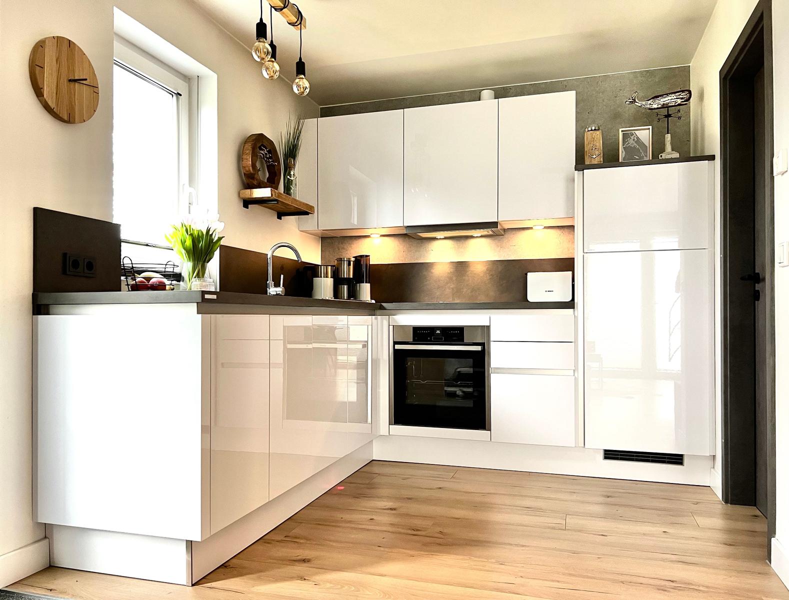 Hochwertige Einbauküche