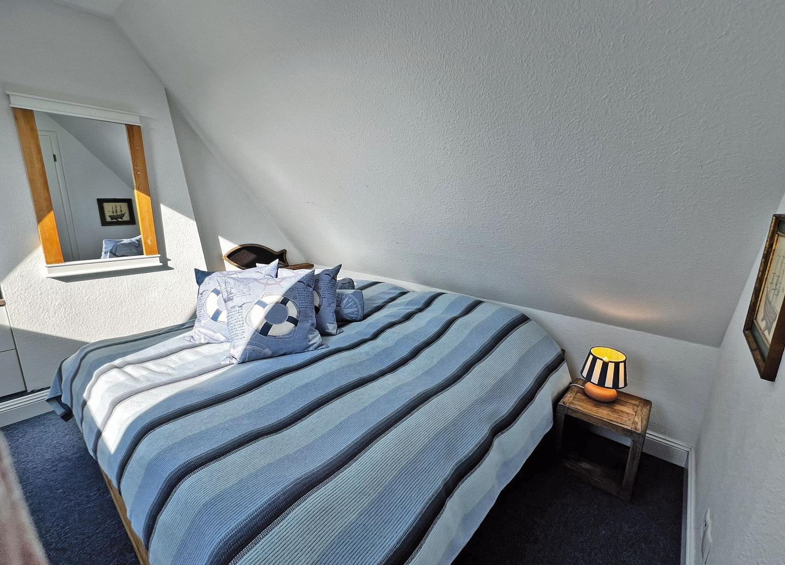 Schlafzimmer Galerie Süd-West-Lage