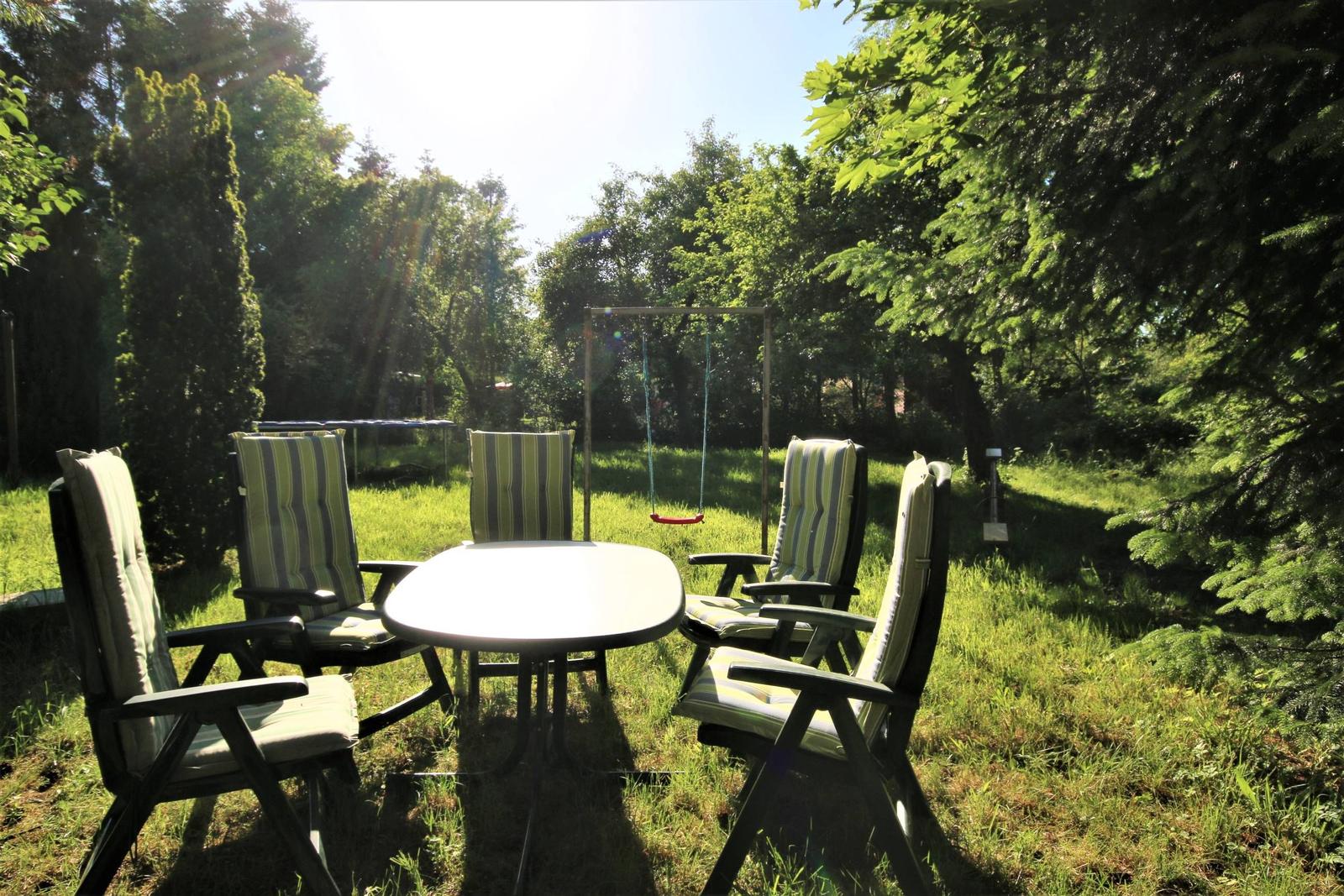 Naturgarten mit Obstbäume