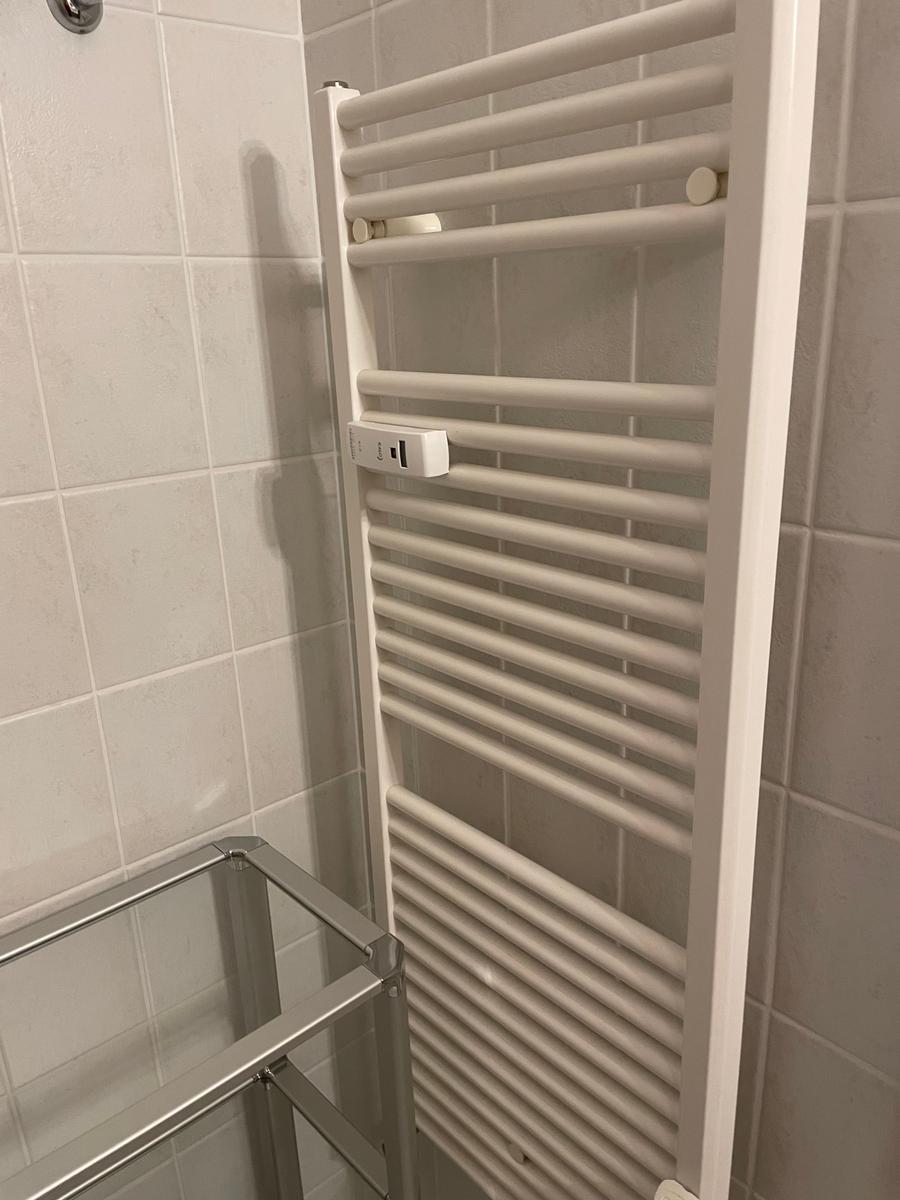 Handtuchtrockner Heizkörper im Badezimmer
