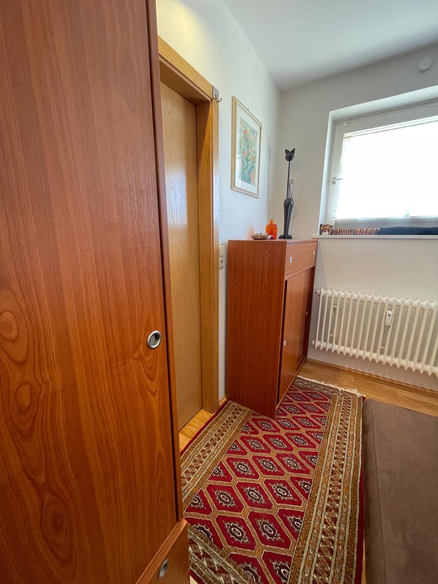 Schränke im kleinen Zimmer