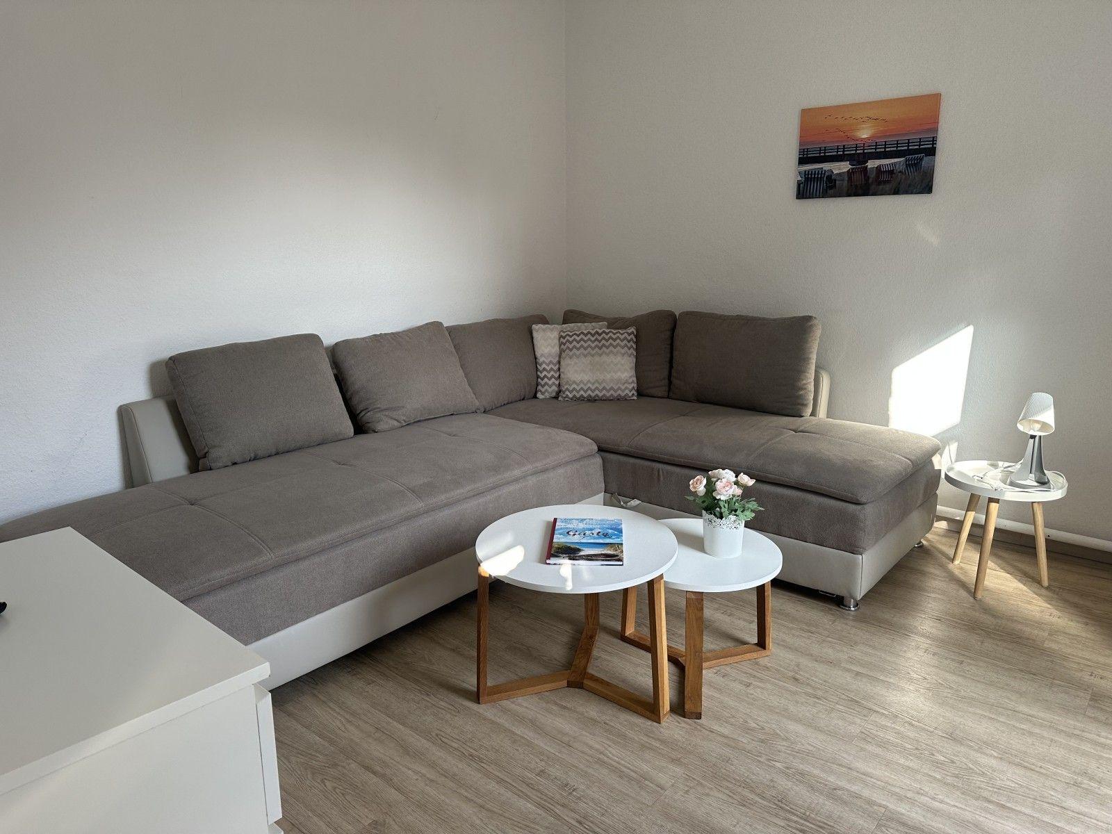 Wohnzimmer mit Schlafcouch