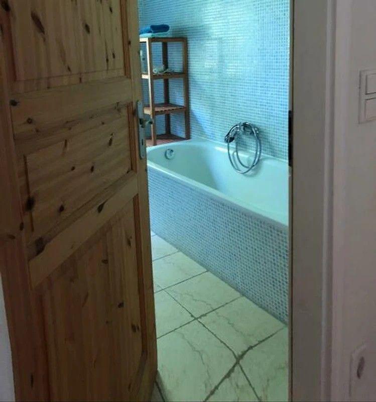 Badewanne im Bad OG