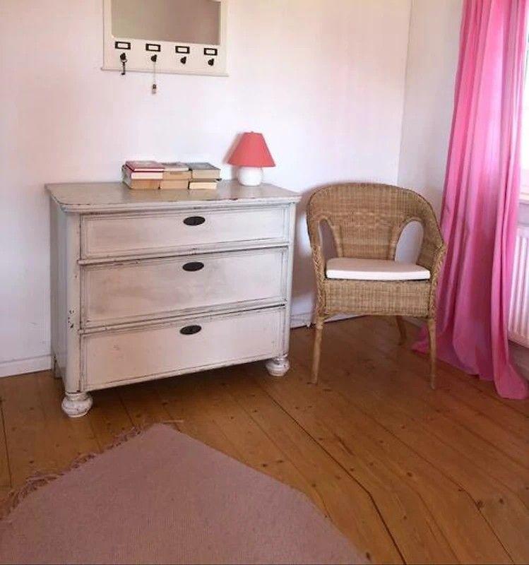 Kommode im Schlafzimmer