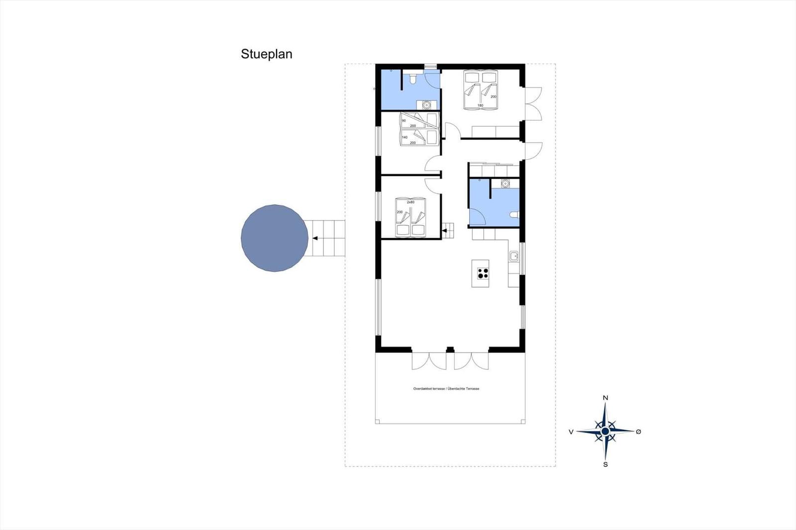 Floor plan shows living area with kitchen, bedrooms, and covered terrace.