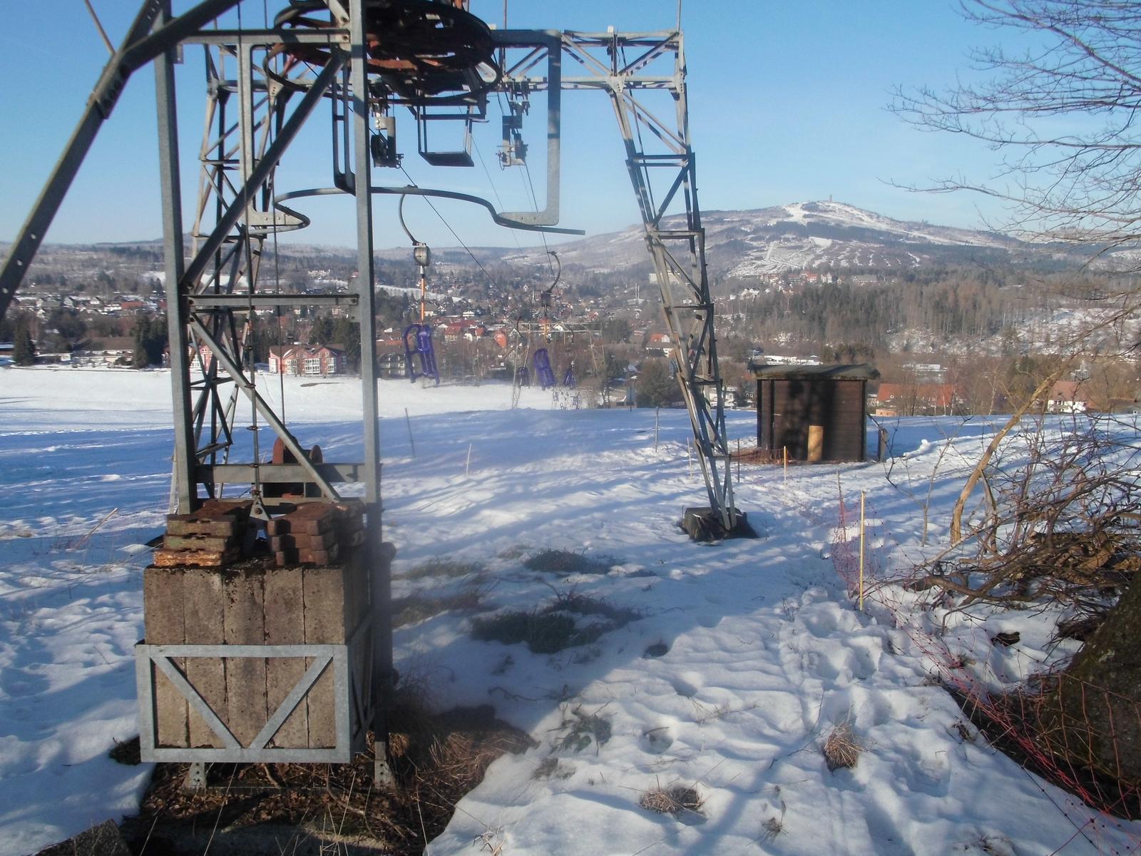 Winter 25/26
Hasselkopfwiese mit Blick zum Brocken
Schlittenaufzug neu ab 2026