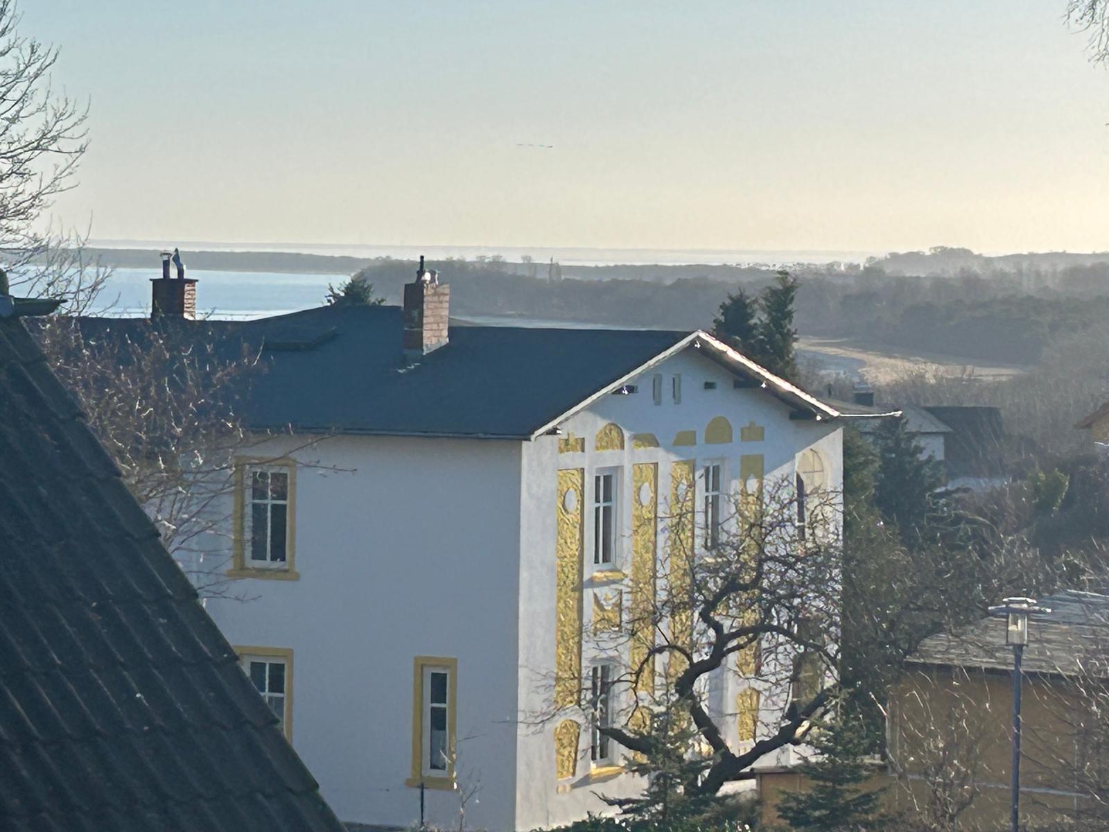 kleine feine Aussicht auf den Südstrand von Göhren von Ihrer Fewo aus im Winter