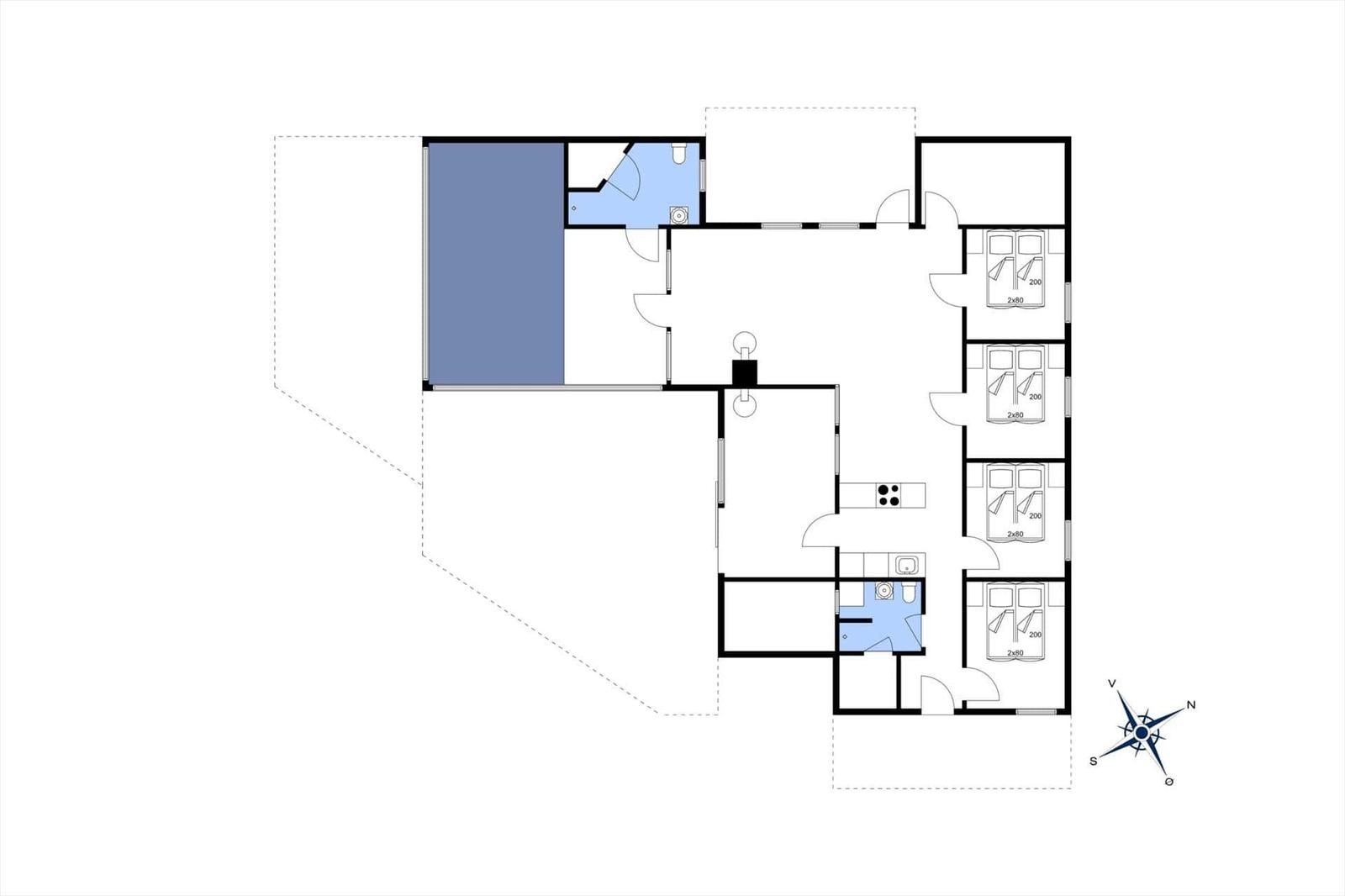 Dieses Grundrissbild zeigt eine Wohnung mit vier Schlafzimmern, Küche und Bad.