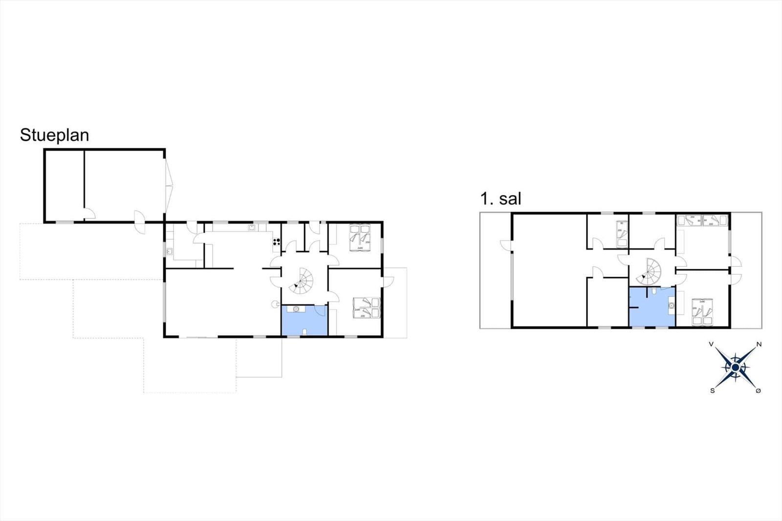 Stueplan und 1. sal mit Räumen und Möbeln.