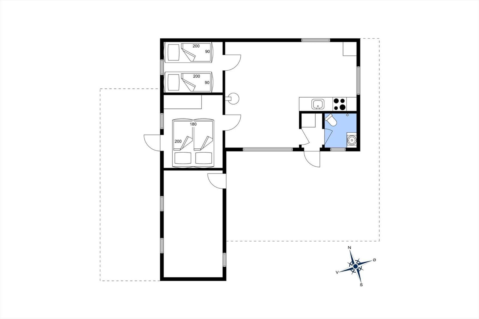 Dreizimmerwohnung mit Küche und Bad. Raumhöhe und Flächenangaben sind eingezeichnet.