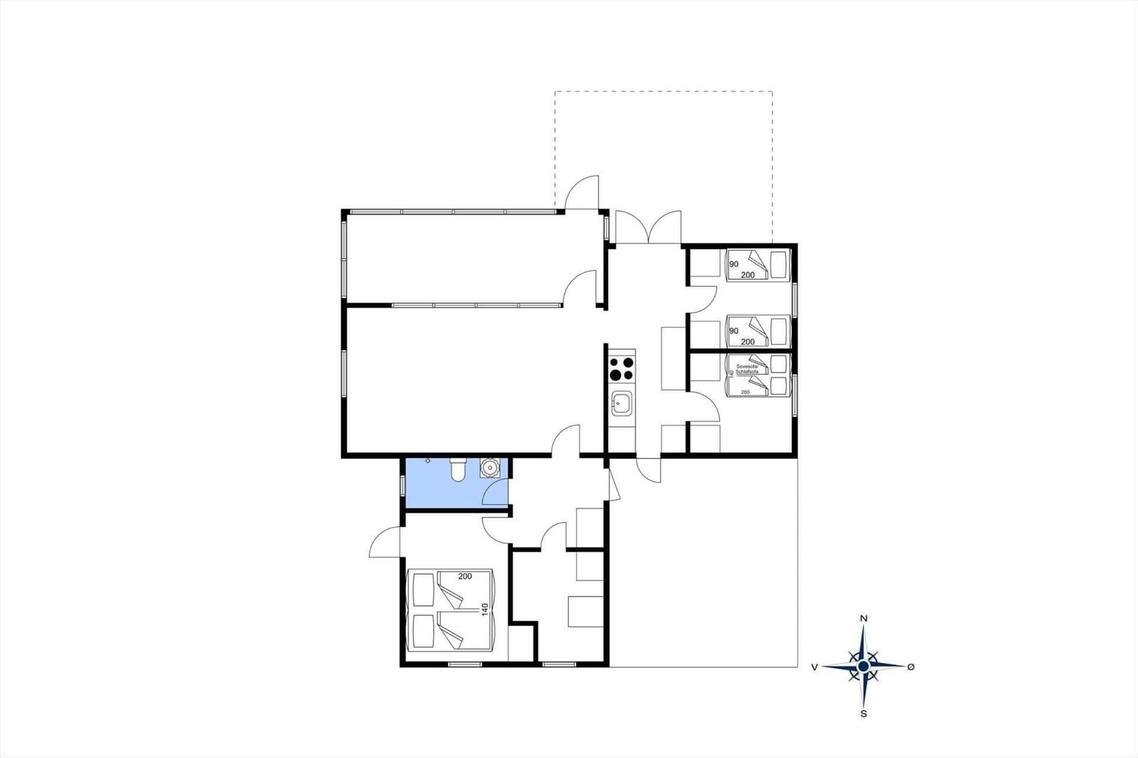 Wohnung mit Küche, drei Schlafzimmern und Bad. Grundriss mit Nordostausrichtung.
