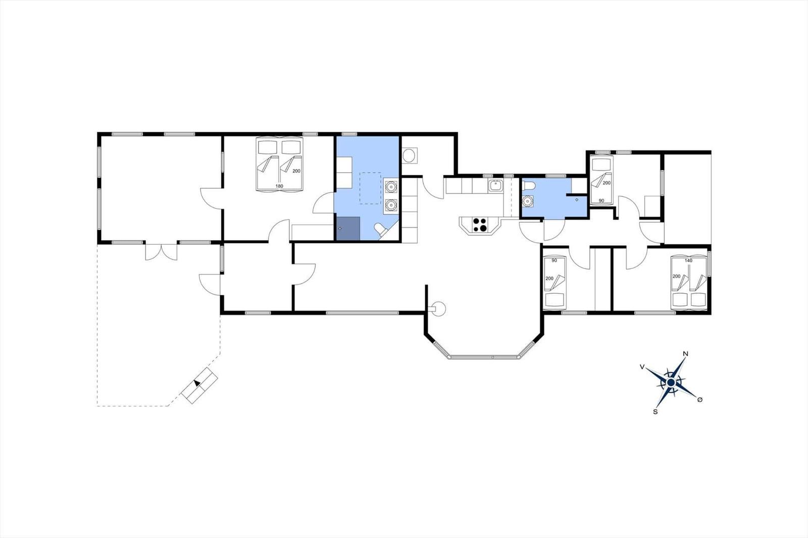 Grundriss einer Wohnung mit Küche, Bad und Schlafzimmern.