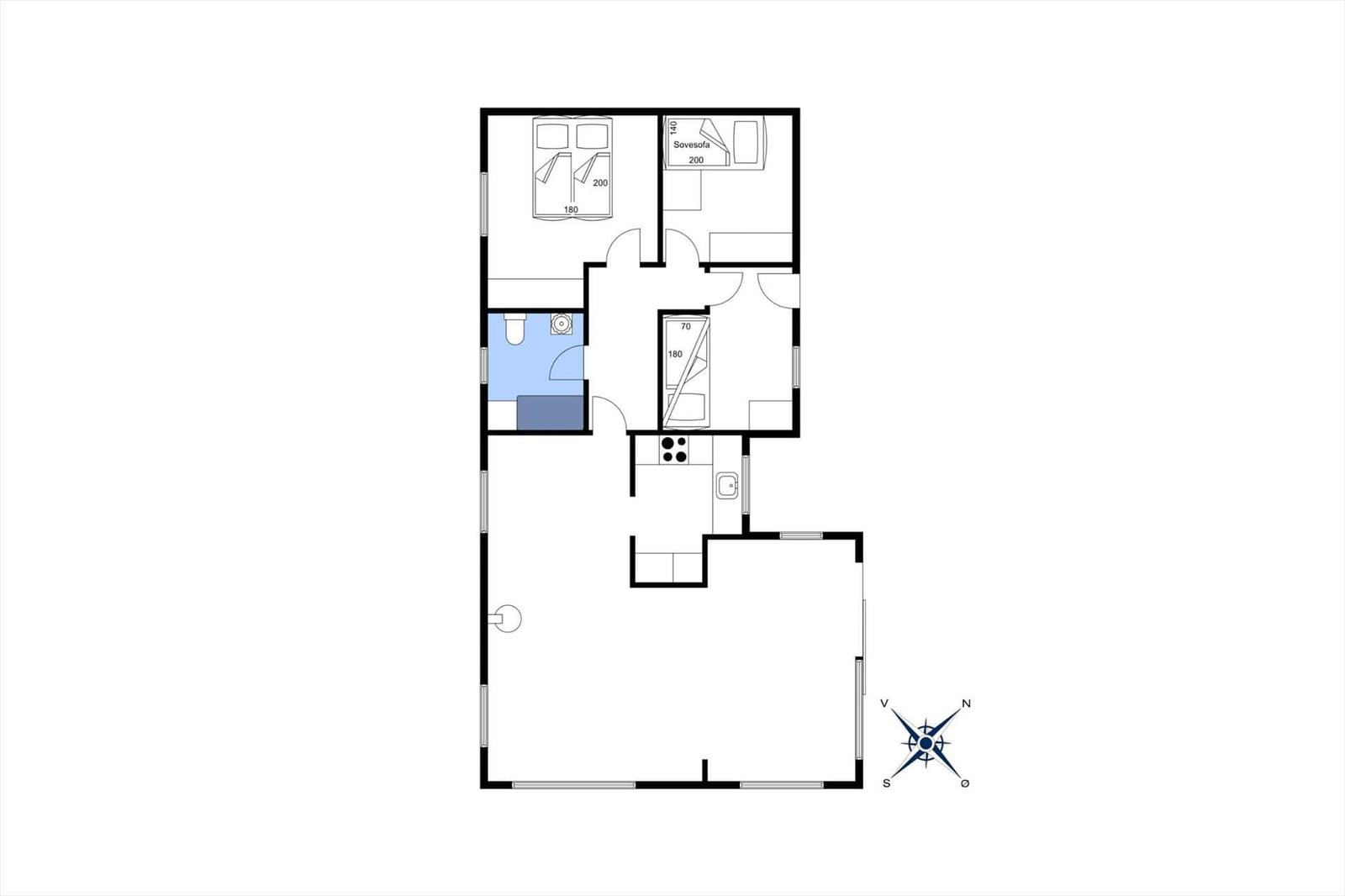Zweizimmerwohnung mit Küche, Bad und Schlafzimmer. Raumverteilung mit Kompass.