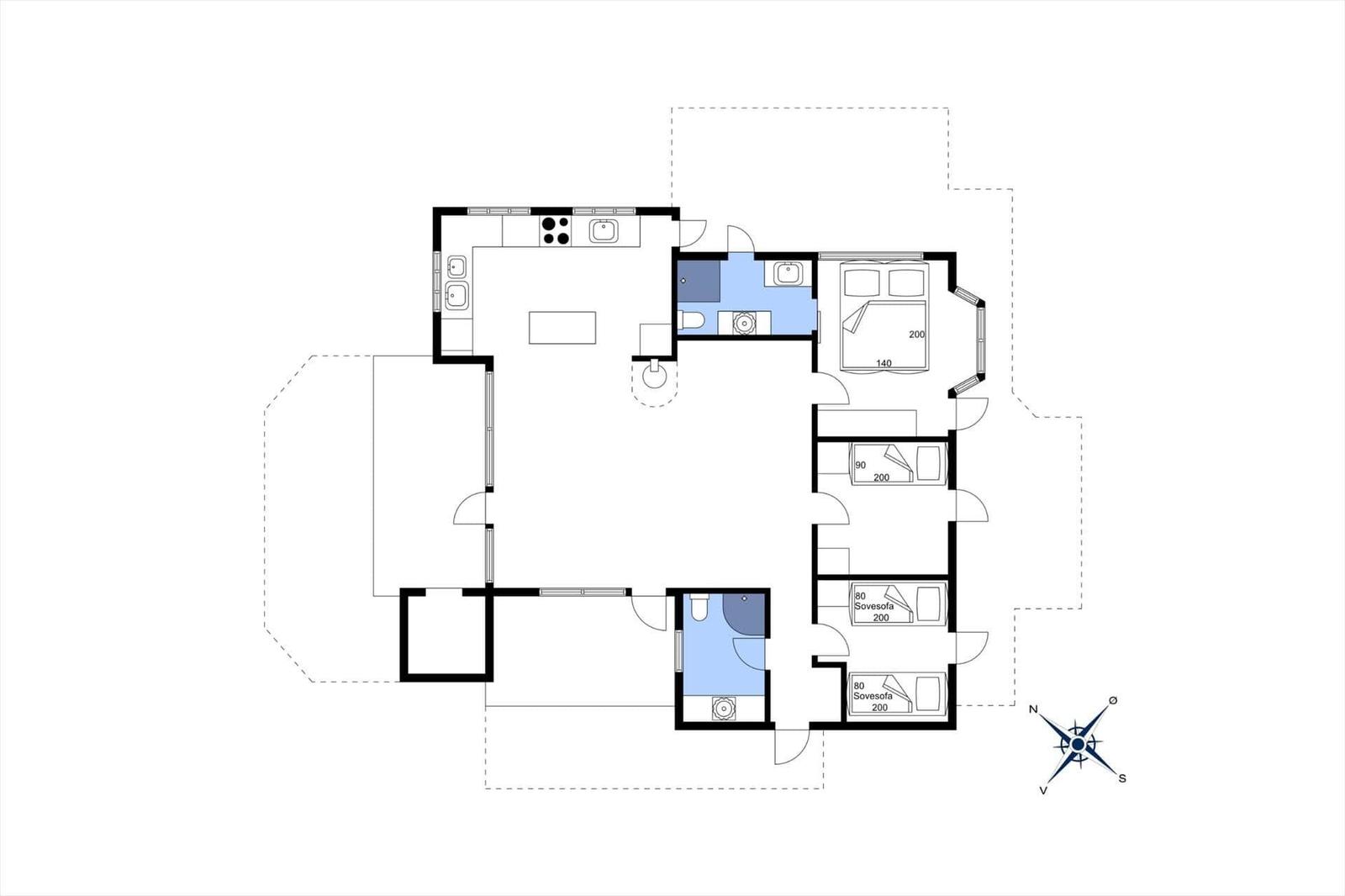 Wohnung mit Küche, Bad, Schlafzimmer und zwei Schlafgelegenheiten.