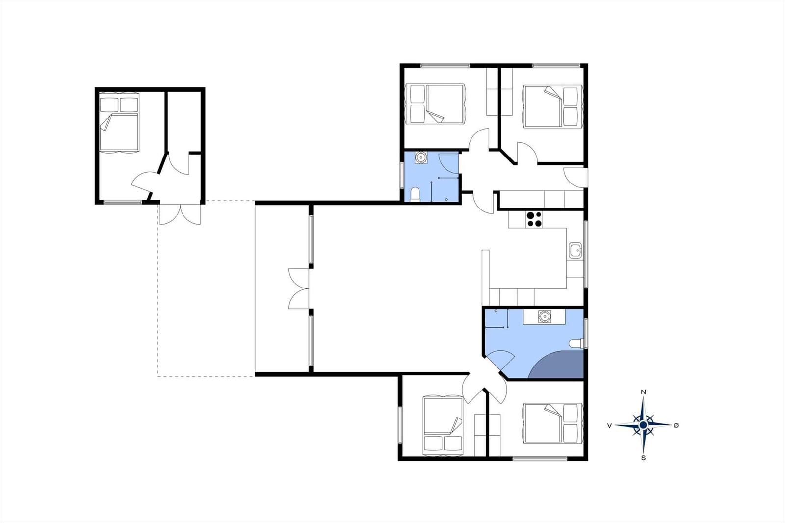 Zwei Schlafzimmer, Küche, Bad und Wohnbereich mit Kompass.