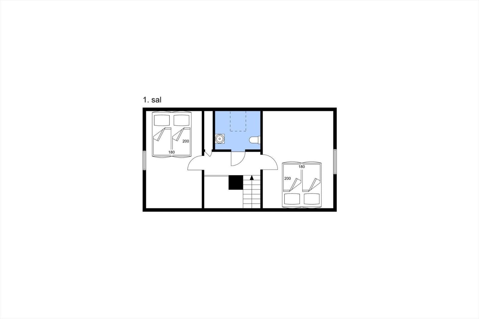Erdgeschossplan mit Schlafzimmer, Bad und Treppe.