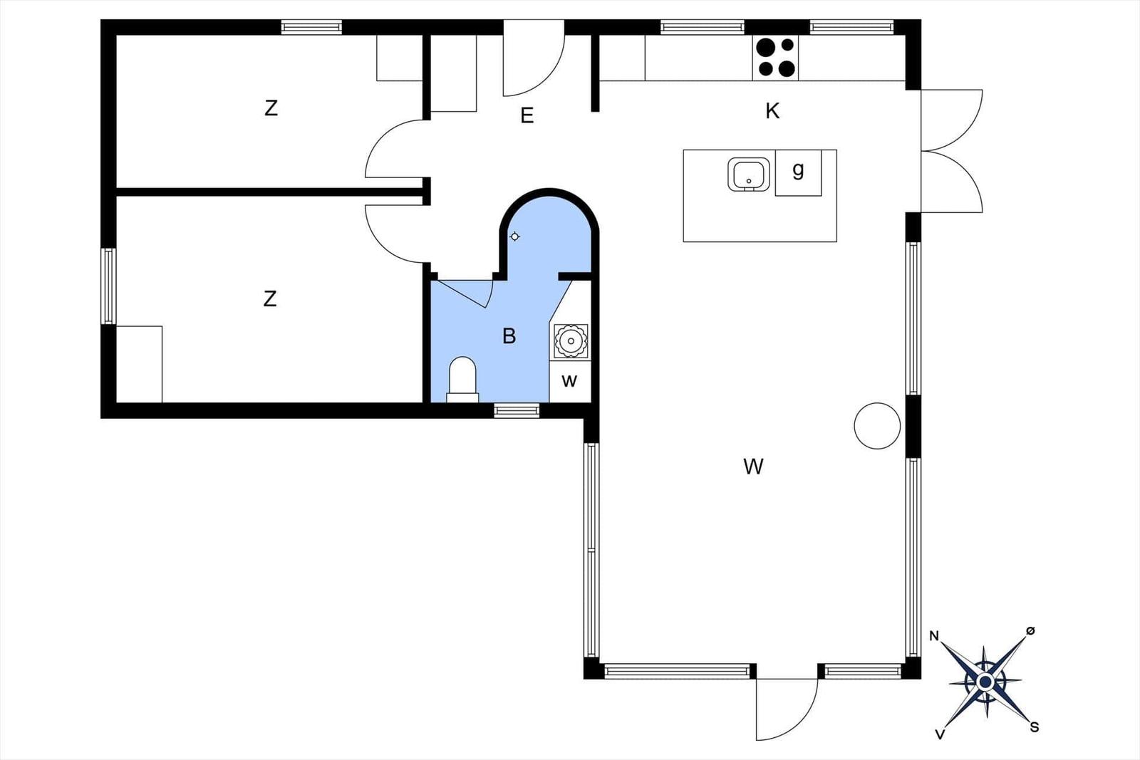 Dieses Apartment hat zwei Schlafzimmer, eine Küche, Bad und Wohnbereich.