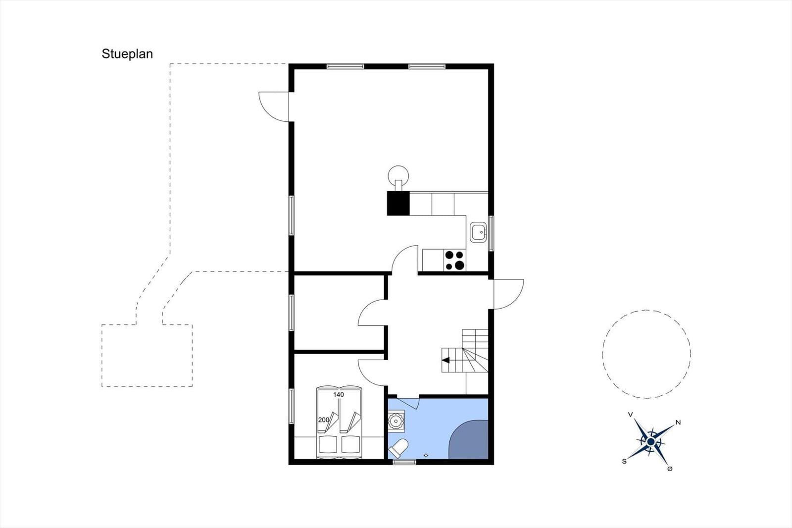 Stueplan zeigt Wohnraum, Küche, Bad und Schlafzimmer mit 140 und 200 cm Betten.