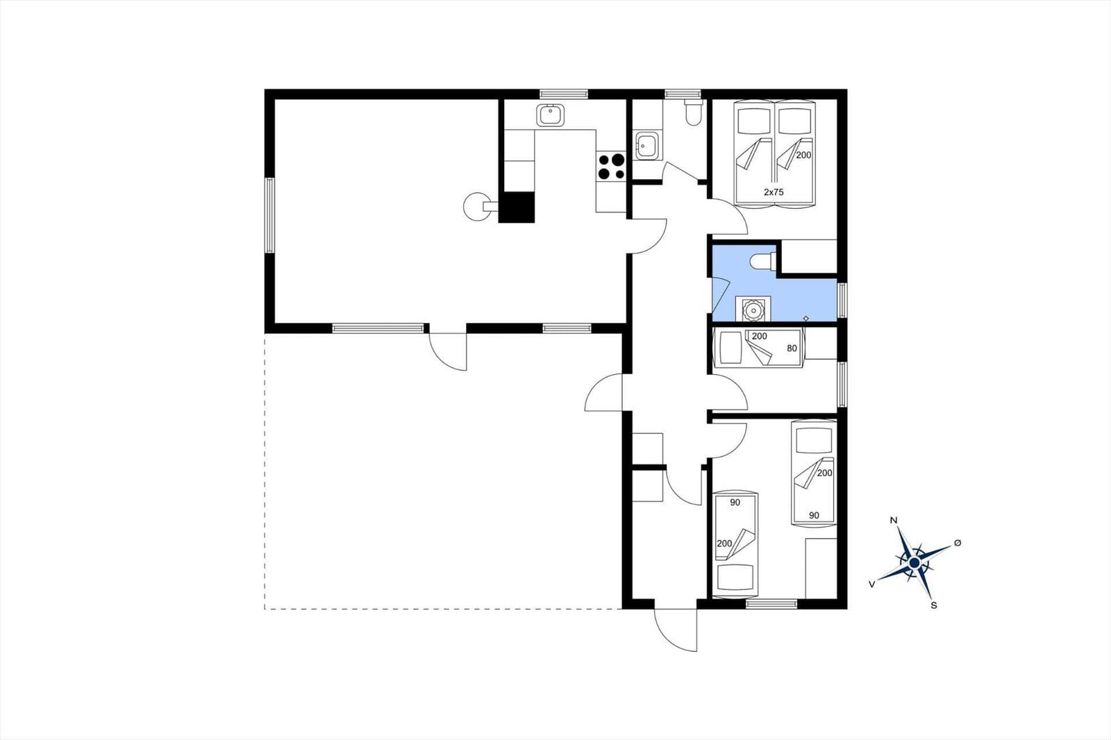 Wohnung mit Küche, Bad und drei Schlafzimmern.