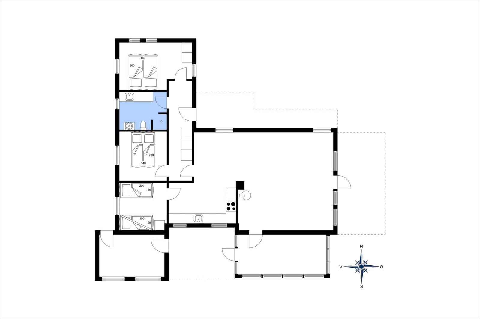 Wohnung mit drei Schlafzimmern, Küche und Bad. Raumübersicht mit Orientierung.