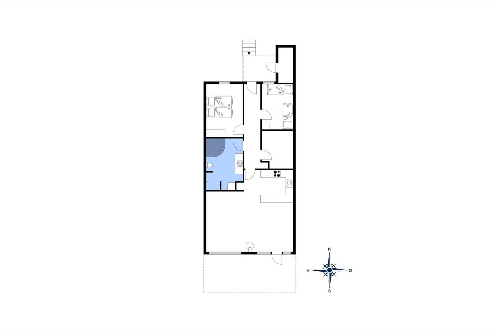 Wohnung mit zwei Schlafzimmern, Küche und Bad. Haupteingang im Süden.