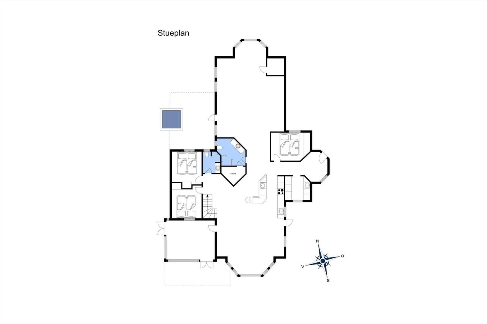 Stueplan zeigt Wohnfläche mit Schlafzimmern, Küche und Sauna.