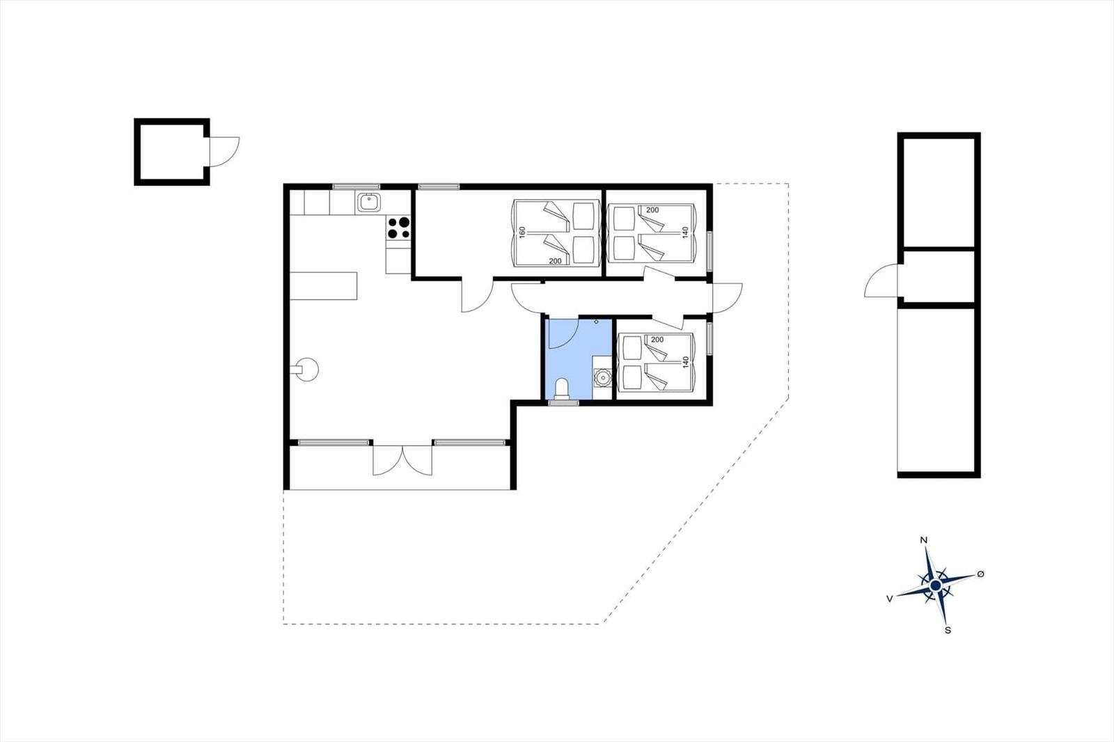 Wohnung mit drei Schlafzimmern, Küche und Bad. Lage mit Kompass.