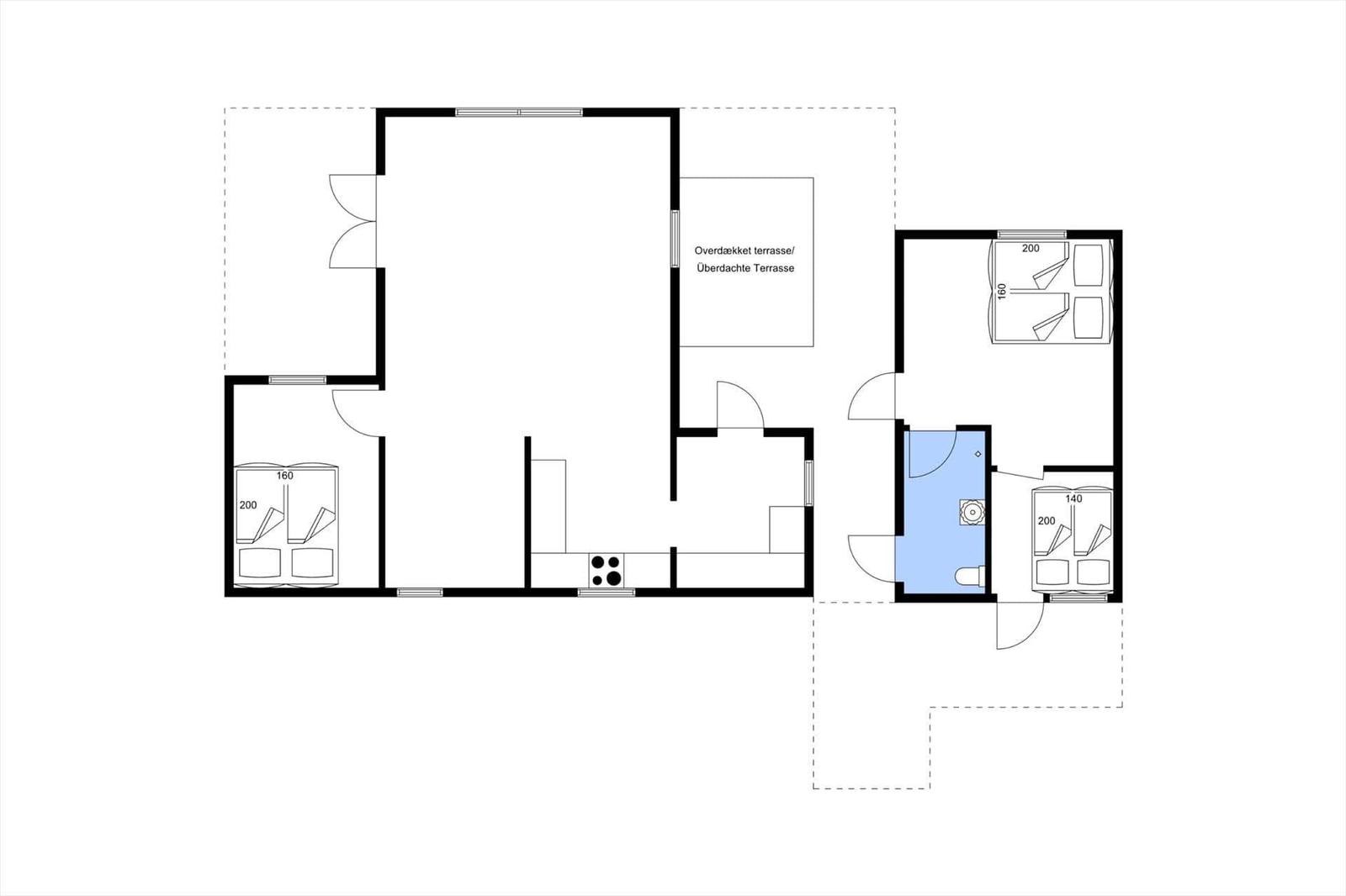 Wohnung mit drei Schlafzimmern, Küche und überdachter Terrasse.