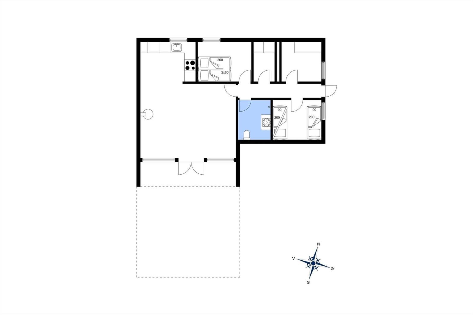 Wohnung mit Küche, Schlafzimmer und Bad. Südlicher Balkon. Norden zeigt die Kompassrose.