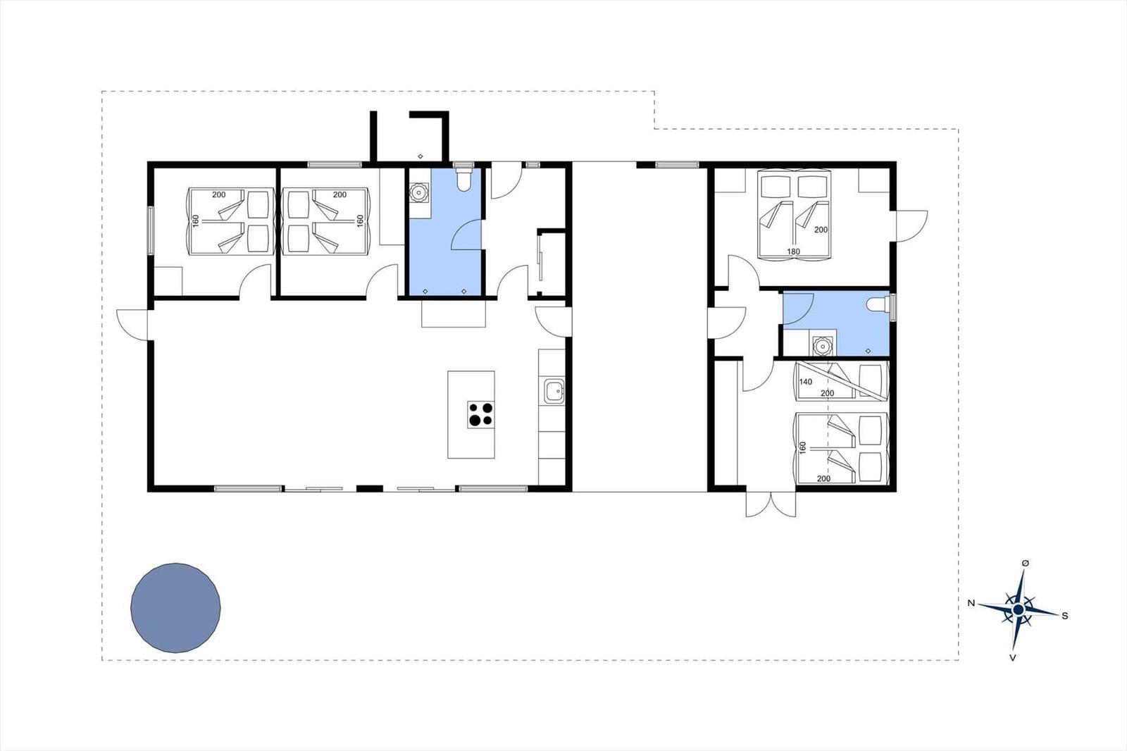 Dieses Grundrissbild zeigt eine Wohnung mit mehreren Schlafzimmern, Küche und Bad.