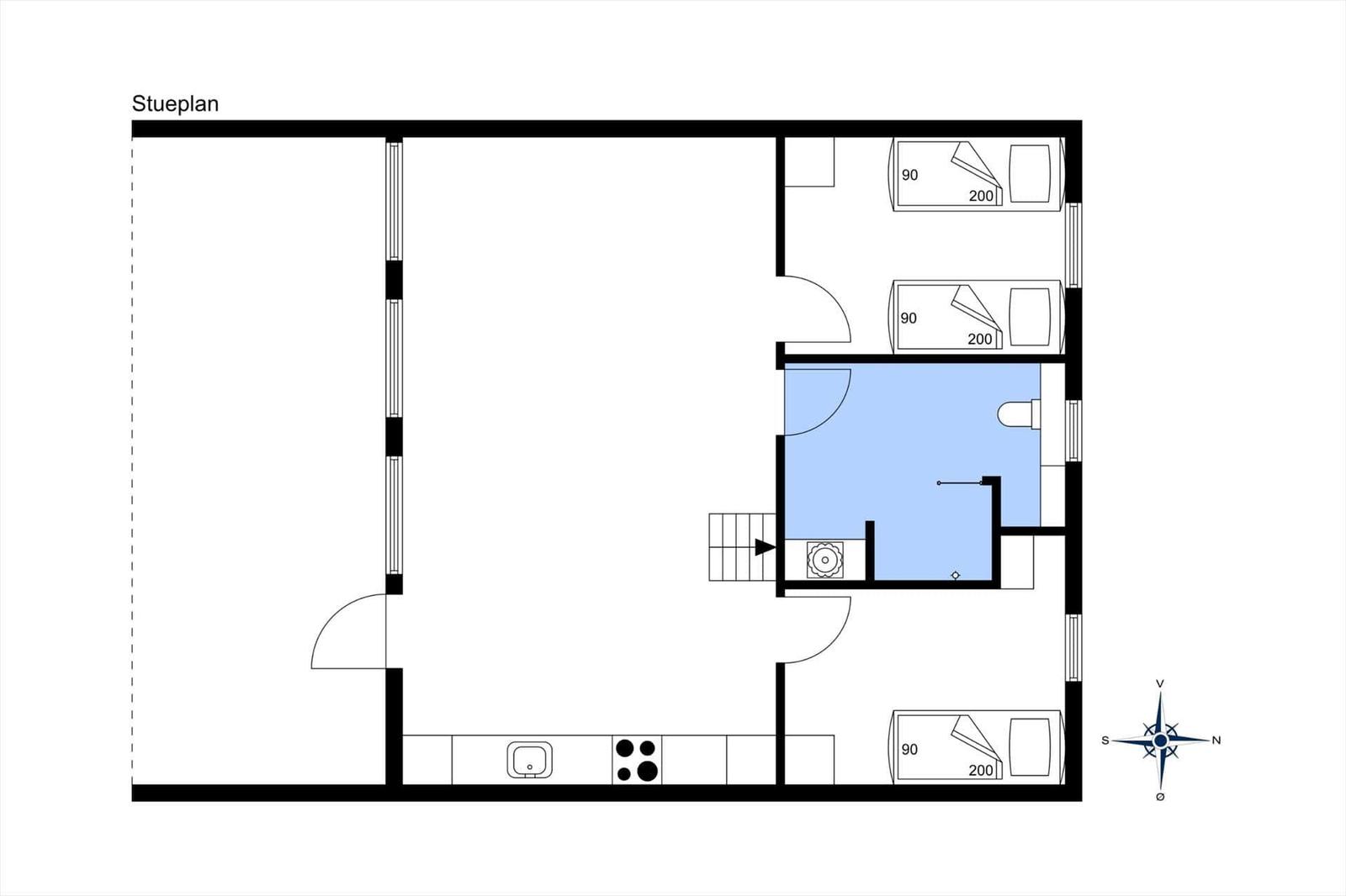 Dieses Stueplan zeigt eine Wohnung mit drei Schlafzimmern, Küche und Bad.