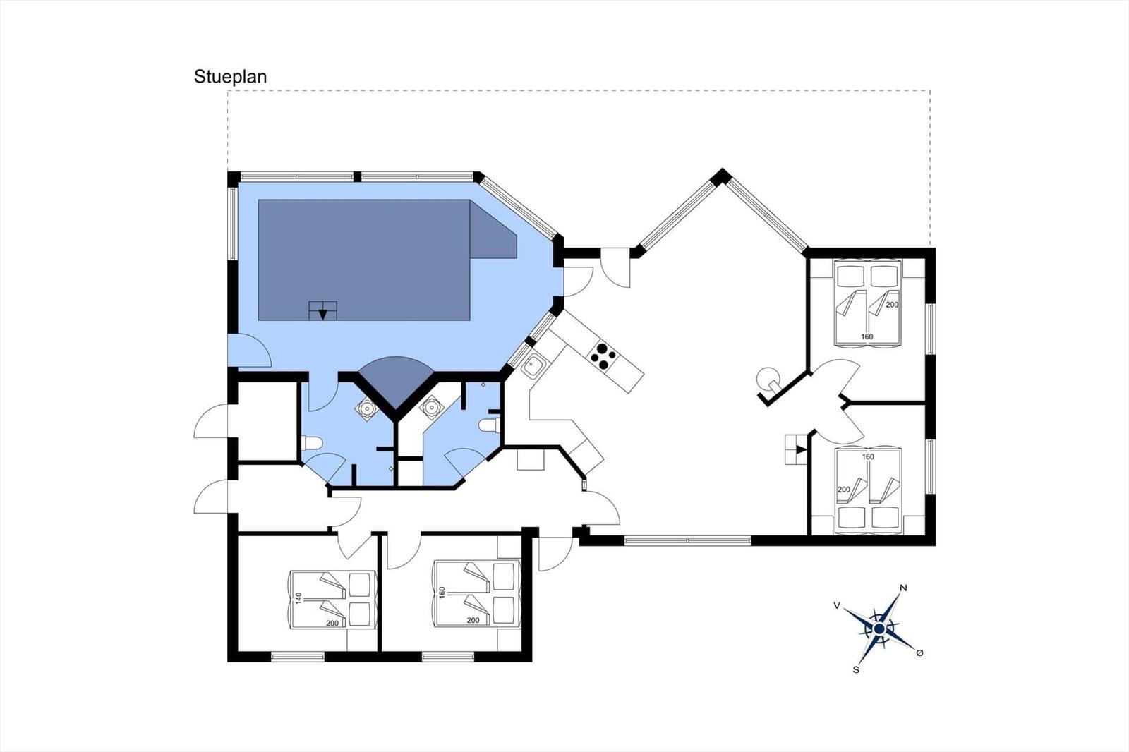 Floor plan shows living and bedrooms with kitchen and bathroom.