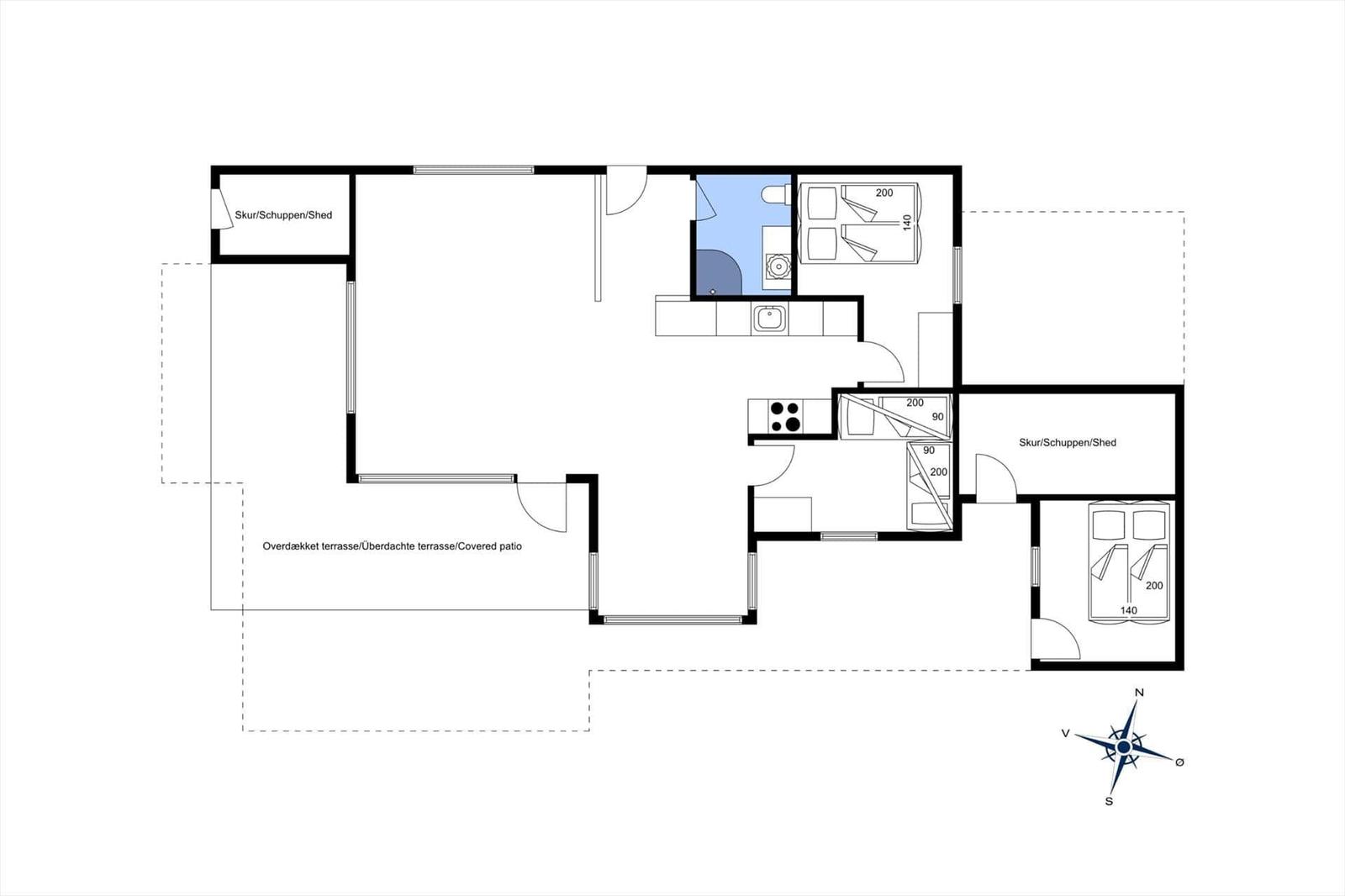 Wohnung mit Küche, Bad, zwei Schlafzimmern und überdachter Terrasse.