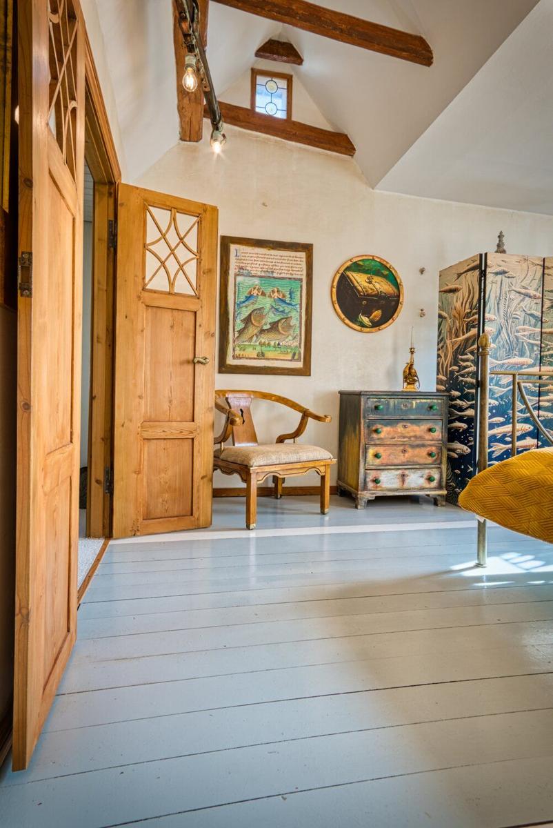 Großes Schlafzimmer