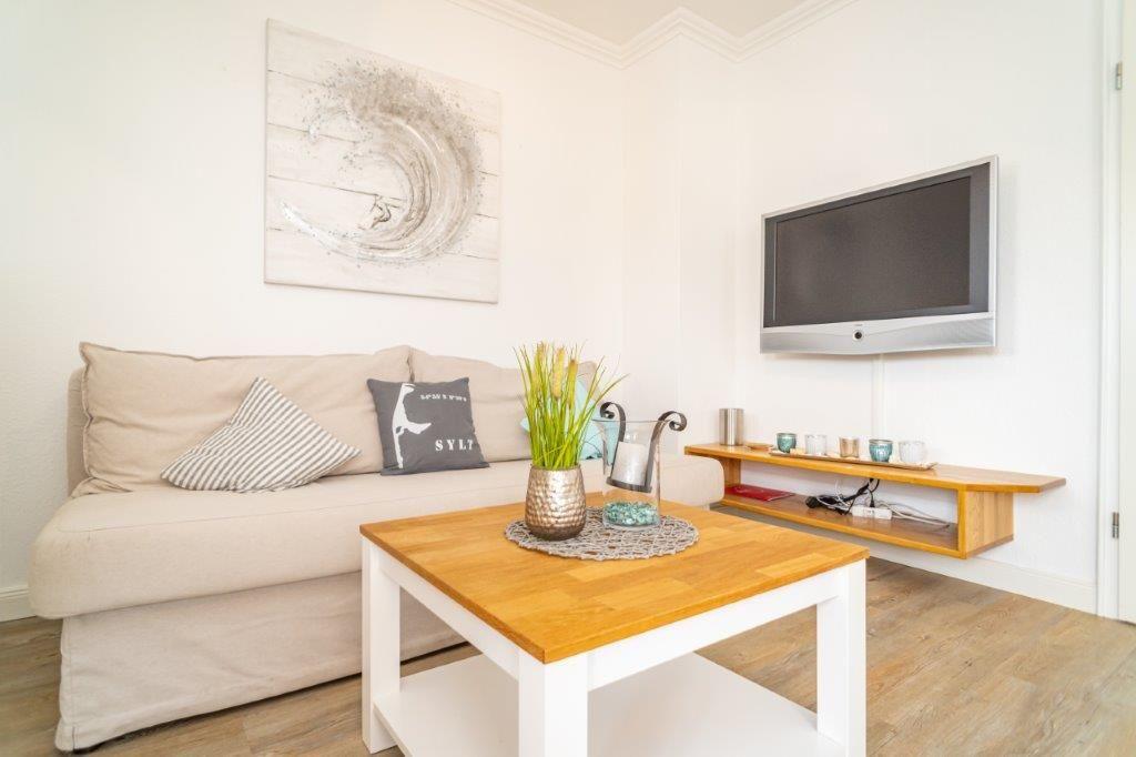 Wohnzimmer inkl. Schlafcouch