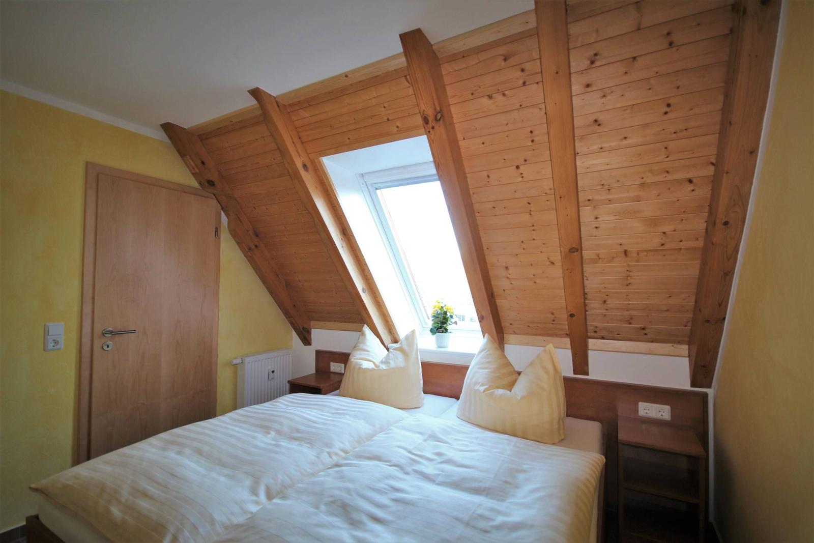Schlafzimmer 3 im Dachgeschoss