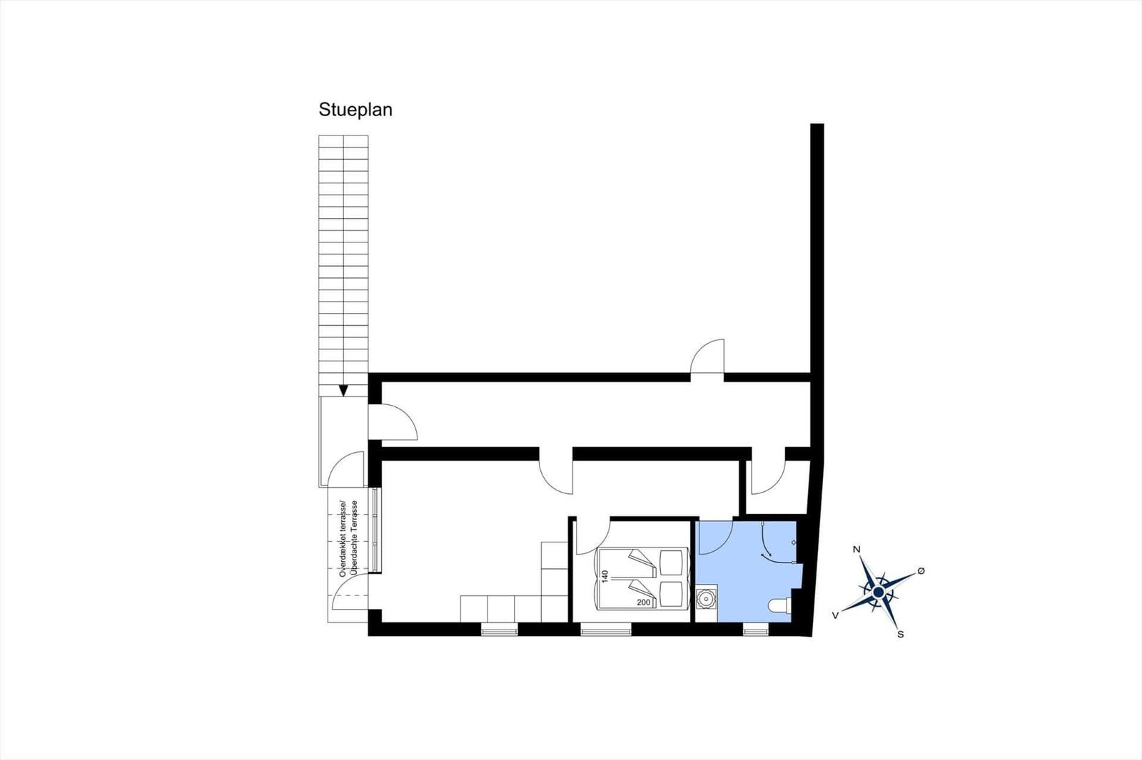 Stueplan zeigt Schlafzimmer, Bad und Terrasse mit Orientierung.